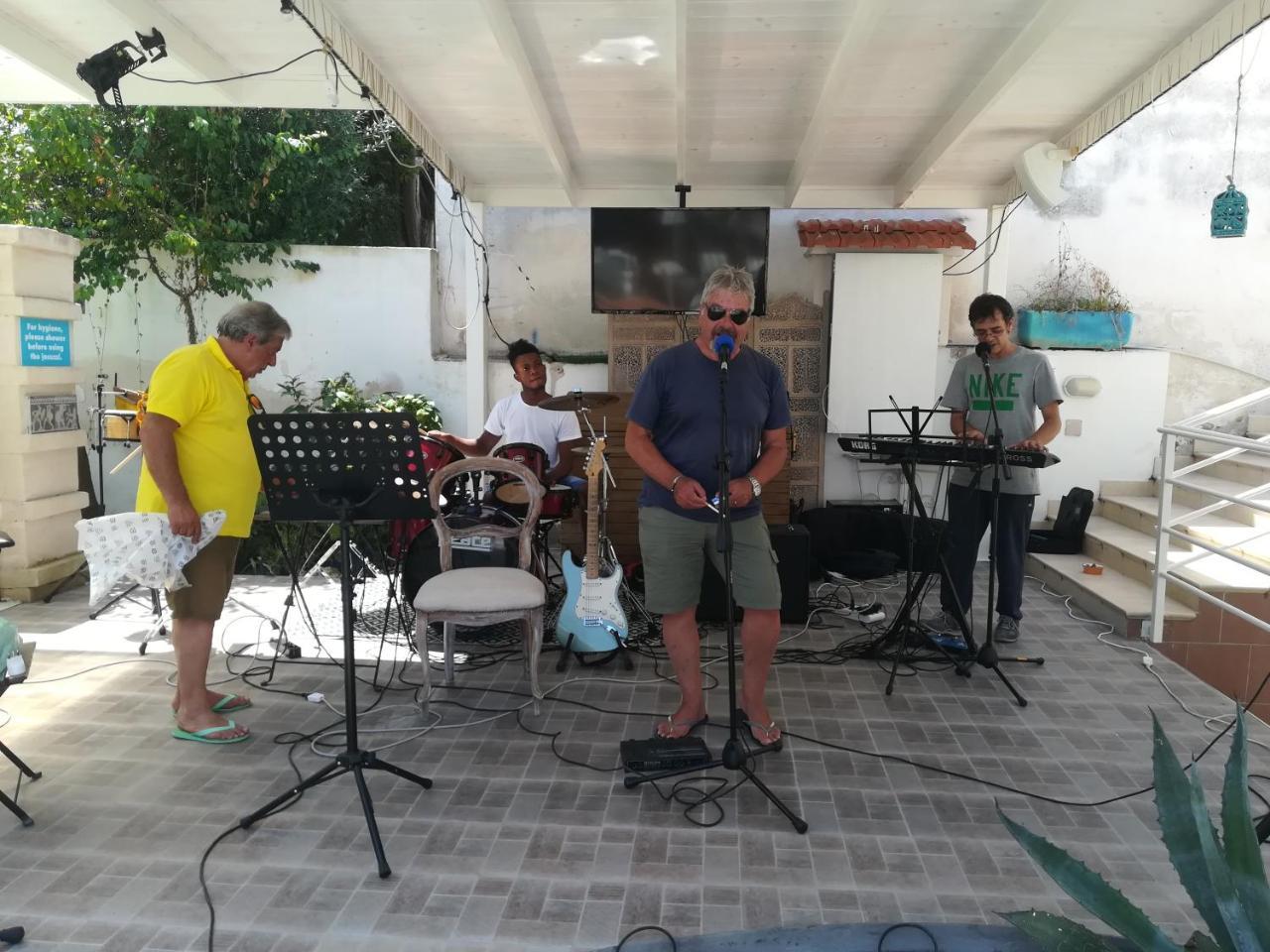 Aparthotel Masseria Villa Marchesi Taranto Bagian luar foto